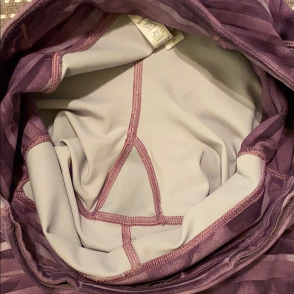 Lululemon Crops - Picture 6 of 6